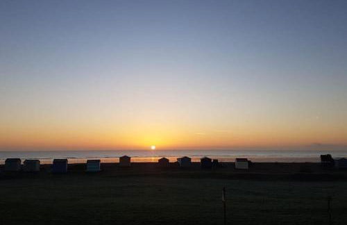 Stunning Seaviews - Beach House - Jacuzzi Bath tub - Foto 35