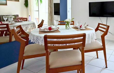 Ajuflat- Seu lar perto da Praia e da Orla de Atalaia com Ar condicionado e piscina - Foto 2