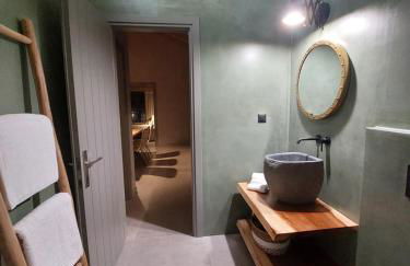 Elaiopetra Kefalonia - Stonehouse Hideaway with pool - Modern Luxury with Serene Sea and Mountain Views - Foto 37