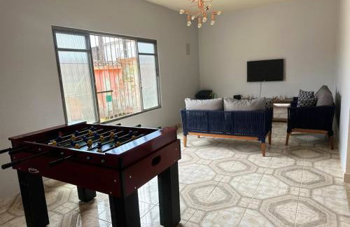 Cosa Aconchegante com Piscina - Foto 33