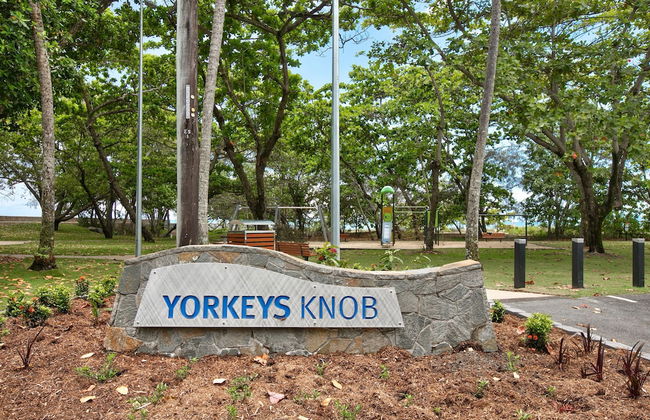 Beachfront Apartment with Ocean Views - Foto 18