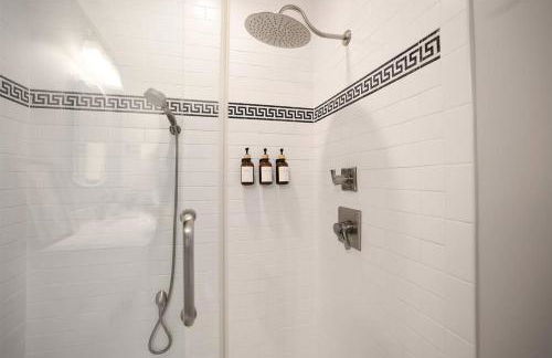 Sunset Point Pool House Close to Duke University - Foto 24