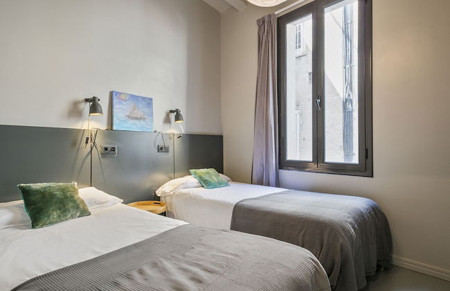 My Address in Plaza Real - Photo 9