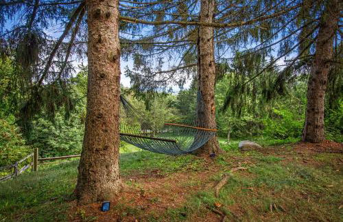 Relaxing Catskill Escape- Mountain Views - Hot Tub - Fire Pit - Heated Pool - Foto 40