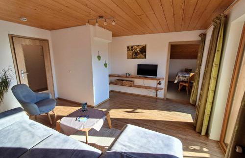 Bauernhof Finkel - Ferienwohnungen mit Balkon - Bergsicht - Traktor mitfahren - Tiere streicheln - entspannter Familienurlaub - zentrale Lage nahe Oberstdorf - Foto 32