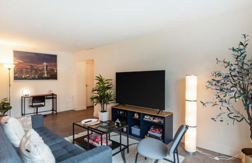 2 BR next to Convention Center in downtown Seattle, Great for World Cup Attendees! - Foto 1