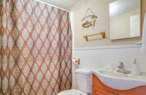 Dandridge Cabin in Inspiration Cove with Lake Access - Photo 14