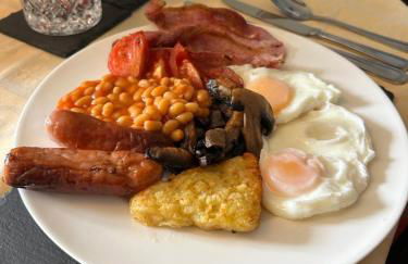 Enchmarsh Farm Byre - Foto 2