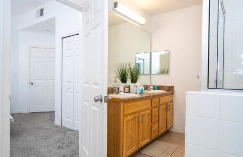 Amazing 2bed Condo in Kissimmee near Disney - Mickey Sorcerer - Foto 42