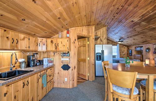 Quaint Gilford Apt with Fire Pit and Pool Access! - Foto 2