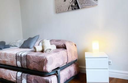 Céntrica y amplia Vivienda Turística con wifi - Foto 22