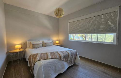 Frente al Mar Primera Linea de Playa Samil - Foto 18