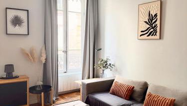 Art de Recevoir - Charmant cocon au cœur de Lyon avec vue sur Fourvière - Foto 3