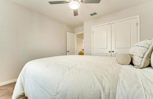 Pool Access Family Gem with Views in St Cloud! - Foto 21