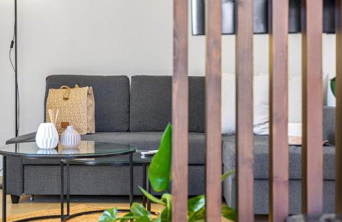 Lavris Seaside Apartment - Photo 3