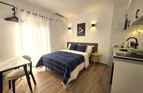 205 Stylish Studio Kitchenette Private Bath - Foto 1