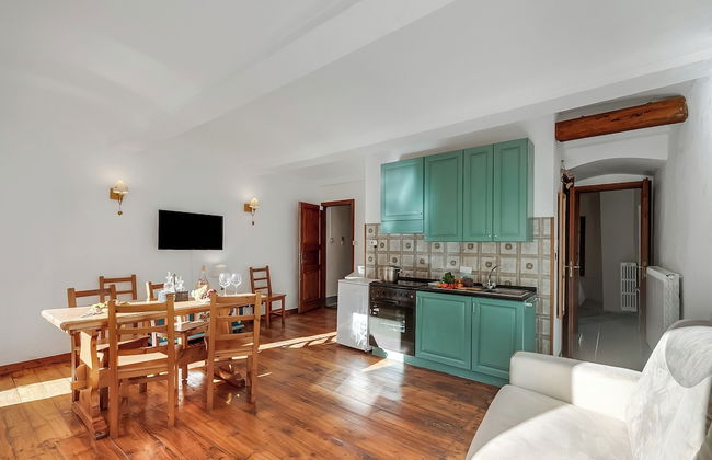 Garden Home - Photo 5