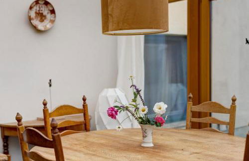 Vierseitenhof mit Pool - Foto 16