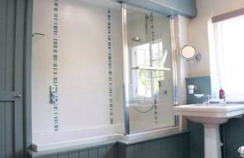 Wilksworth Caravan Park - Photo 5