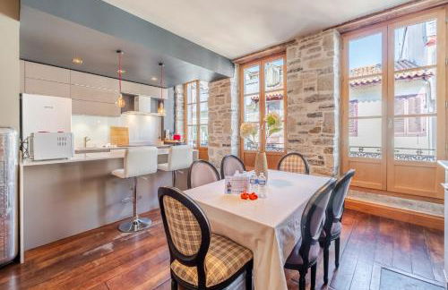 Le Port Neuf - Appartement en coeur de ville historique - Foto 3