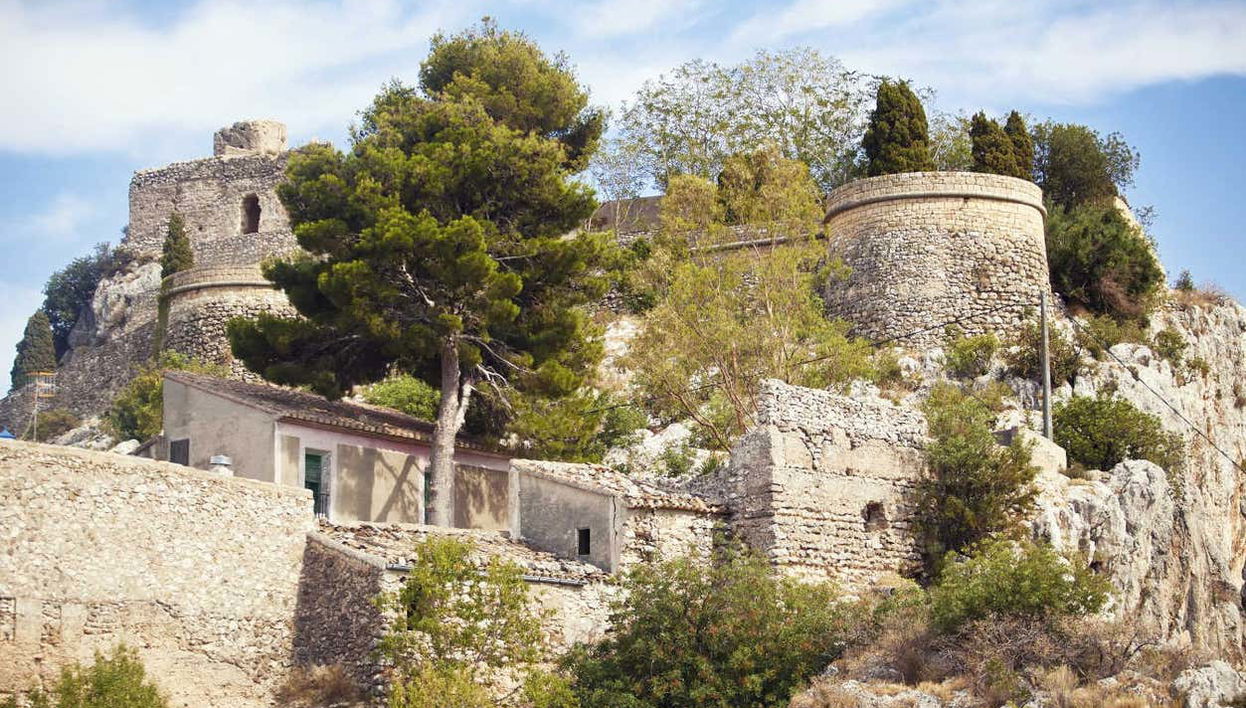 Excursión a Guadalest, Altea y las Fuentes del Algar - Foto 1