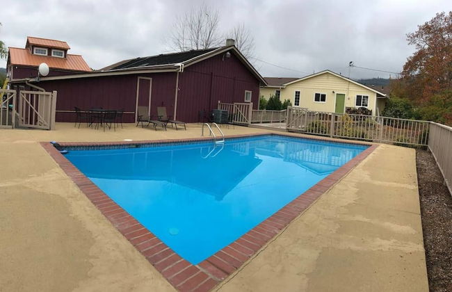 Wine Suite at Rellik House. Winery & Alpaca Farm - Foto 10