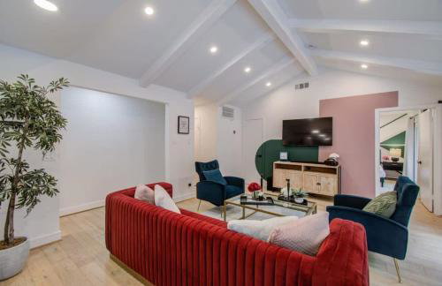 Spring Branch Paradise 4-BD Backyard Pool Oasis - Foto 7