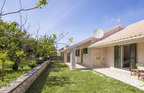 Villa Petra by Villa Plus - Photo 21