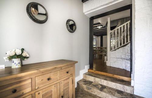 Barn Conversion - Hot Tub - Penally - Tenby - Photo 123