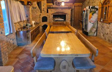 Kuća sa bazenom za odmor i domjenke MARIS - Foto 43