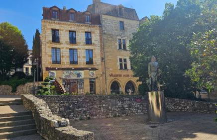 Le "Chic en Ville" Centre historique, climatisé, wifi, Parking sous-sol inclus - Foto 30