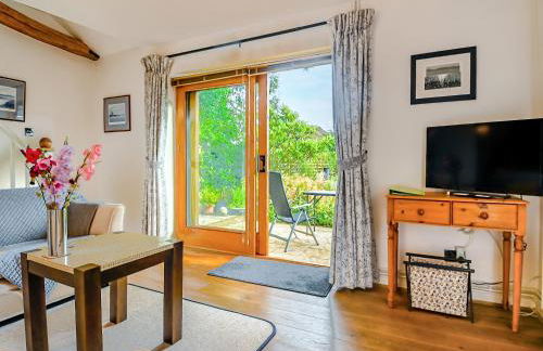 The Cottage Barn - Photo 2