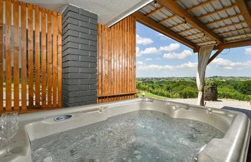 Lovely Home In Sveti Urban With Sauna - Foto 2