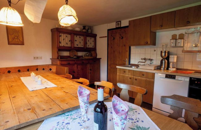 Mountain-view Cottage Sleeps 15 -balcony -pets Ok - Foto 8