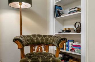 3-Bed Georgian Townhouse Next to Wellbeing Clinic - Foto 18