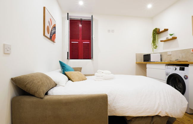 Main Street Suites-Hosted by Sweetstay - Photo 52