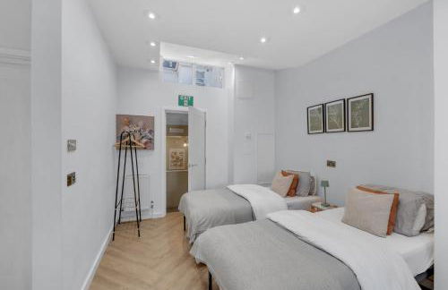 Bella - Central Portsmouth Stay with Pool Table, Close to Attractions - Foto 5