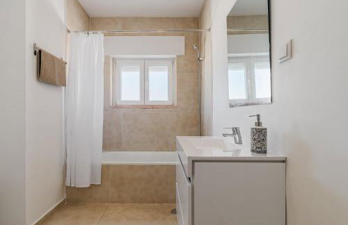 Palmela Sunset Villa - Photo 22