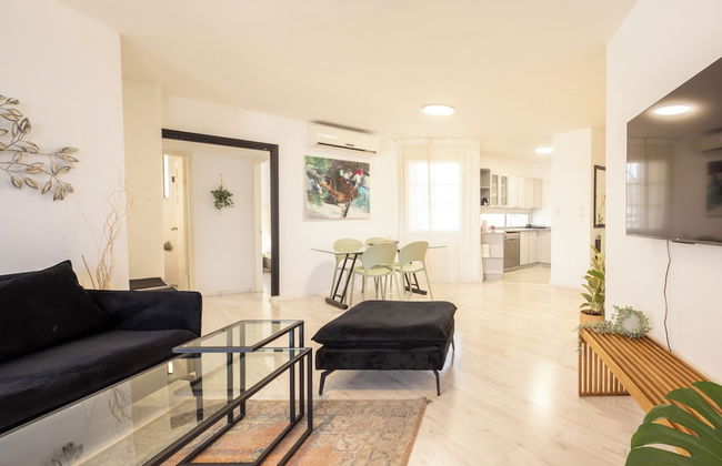 Chic 3BR Apt on the Beach by Sea N' Rent - Foto 21