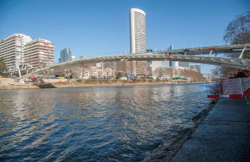 Superbe STUDIO (28m2) avec terrasse / vue TOUR EIFFEL / PUTEAUX - Foto 22