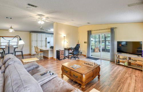 Boat Dock and Waterfront Deck Home in Satsuma! - Foto 6