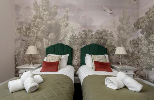 Edinburgh Castle Suite - The Edinburgh Address - Photo 24