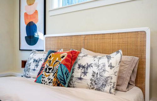 Cozy Laurelhurst Retreat - Photo 27