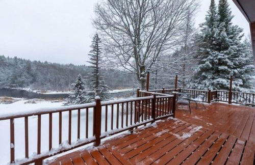 Paddler's Paradise Cabin with Direct Trail Access! - Foto 34