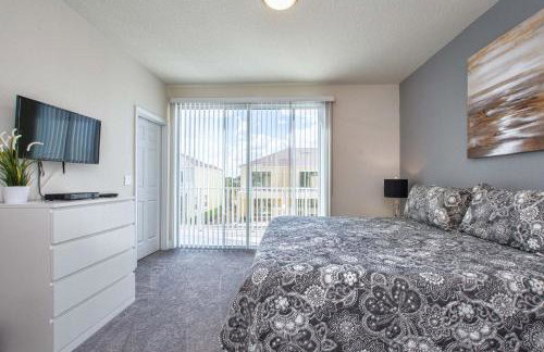 Beautiful House, Private Splash Pool, Balcony Off Master Suite, Free Wifi!!! 3 Bedroom Townhouse by RedAwning - Foto 42