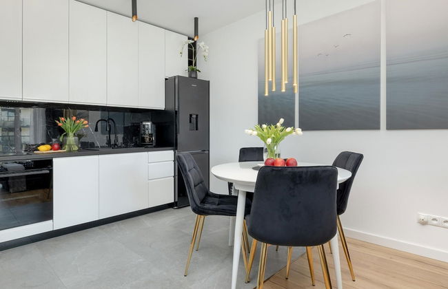 Apartment Overlooking the River, Pool, Dziwnow - Photo 7