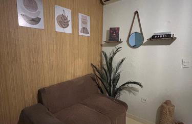 Casa com ar condicionado e churrasqueira próx Praia - Foto 1