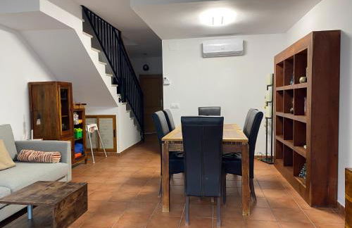 ADOSADO EN LA PLAYA - Foto 12