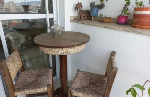 Apartamento vista mar e sacada com churrasqueira - Foto 12