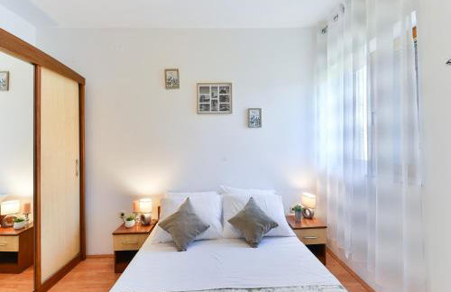 Holiday home Antonia with pool - Foto 24